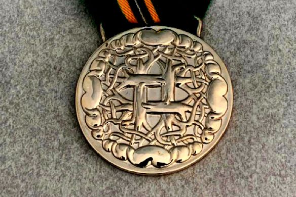 The Templeton Prize award medal